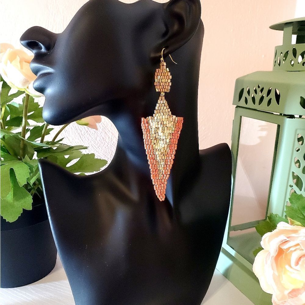 𝅺ON Point Coral Multi Seed Bead Earrings